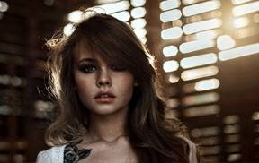 俄罗斯摄影师人像合成修饰教程 Russian Portraits(786个Lightroom预设和PS动作)