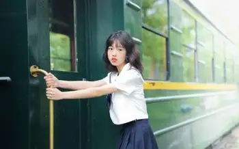 [胶片预设-lr预设]校园JK预设 柯达人像160胶卷效果Lightroom预设 Kamin Film Feeling Portra 160 Lightroom Presets