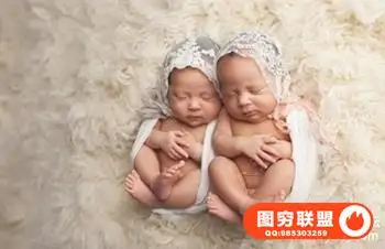 Amy Cope – 新生儿摄影:与双胞胎合作