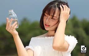 摄影RAW原图下载-吃棒棒糖的漂亮小姐姐15P-RAW原片