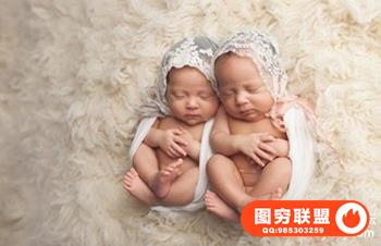 Amy Cope - 新生儿摄影：与双胞胎合作