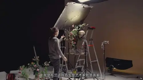 [人像摄影教程]ProfotoAcademy(保富图学院)-DavidBicho利用光线修饰符肖像布光教程-中文字幕