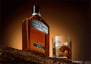 [产品静物]Photigy-Alex Koloskov产品摄影工作坊＃42-饮料酒精玻璃瓶布光教程-中文字幕