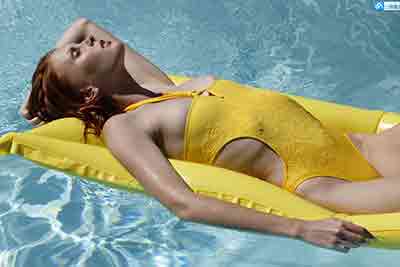 RAW028-欧美模特比基尼泳装高清RAW原片52P打包下载-摄影RAW原片