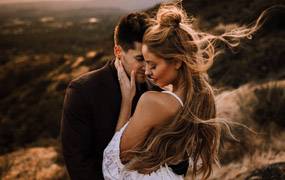 lr预设维多利亚婚礼摄影师Myrtle and Moss胶片预设LR笔刷EVOKE - PRESETS + ESSENTIALS PACK