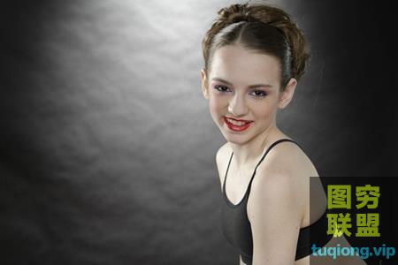 78张青春女孩舞蹈棚拍写真RAW原片dng格式