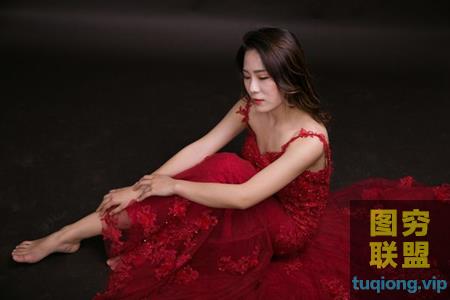 44P性感美女私房调色JPG原图练习参考