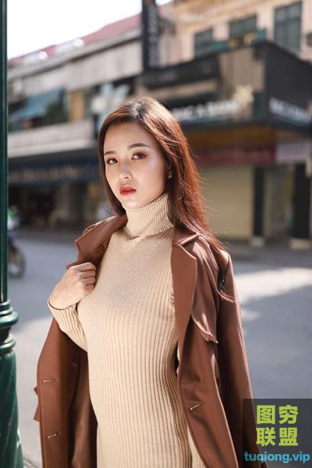 14张气质美女街拍写真RAW原图CR2原片