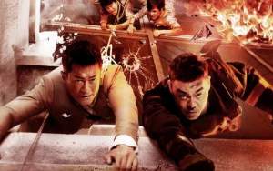 灾难电影《逃出生天》解说文案/片源下载