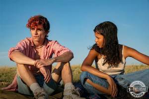 恐怖电影《骨及所有》解说文案/片源下载