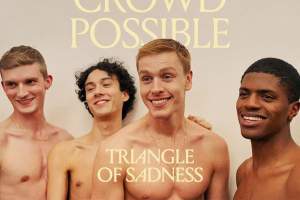 喜剧电影《悲情三角》解说文案/片源下载