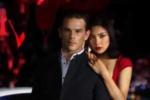 剧情电影《遇上中国女孩》解说文案/片源下载