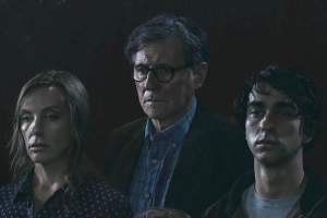 恐怖电影《遗传厄运》解说文案/片源下载