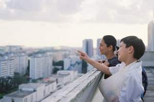 剧情电影《爸妈不在家》解说文案/片源下载