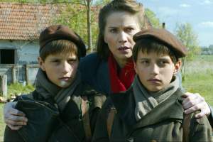 剧情电影《恶童日记》解说文案/片源下载