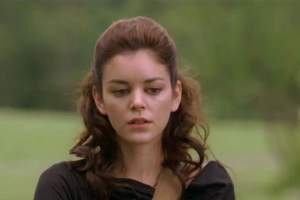 悬疑电影《脚下》解说文案/片源下载