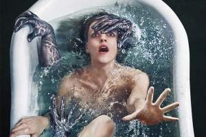 恐怖电影《水鬼》解说文案/片源下载