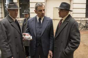 悬疑电影《梅格雷的十字路口之夜》解说文案/片源下载