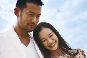 剧情电影《她不知道名字的那些鸟儿》解说文案/片源下载