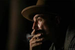 剧情电影《血色将至》解说文案/片源下载