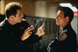 犯罪电影《断箭》解说文案/片源下载