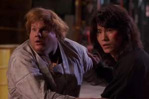 动作电影《比佛利武士》解说文案/片源下载