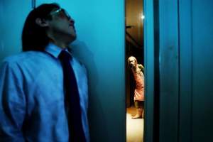 恐怖电影《鬼同你住》解说文案/片源下载