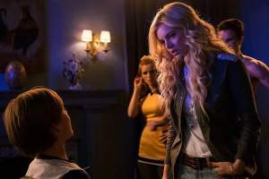 喜剧电影《辣手保姆》解说文案/片源下载