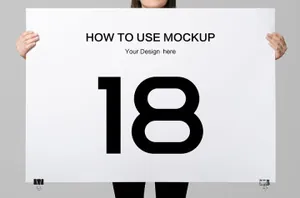 手拿海报模型PSD贴图模板Poster Holding Mock-Up / Female Model Edition