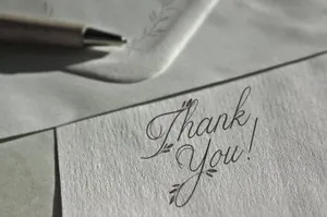 一款优雅的女性化婚礼美术手写英文书法字体 Limerence