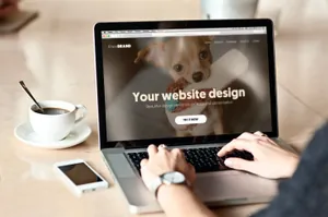 苹果Apple Macbook笔记本电脑显示设备PSD贴图样机模型Sundae Apple Mockups