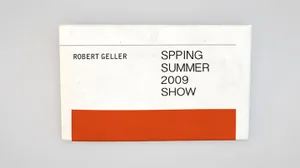 报纸设计排版展示psd模板 Vol003