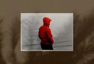 带有阴影质感的时尚高端海报设计场景文具样机VI展示模型