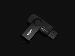 定制U盘闪存驱动器包装设计Flash Drive Mockup