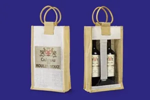 便携式洋酒葡萄酒礼品袋设计图样机 Wine_Bag_Gift-Mockup