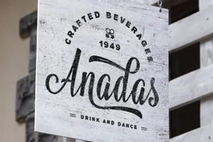 流畅的手绘字体 Atlantika Script