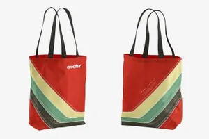 长带的高端品牌环保袋样机Tote Bag Mockup