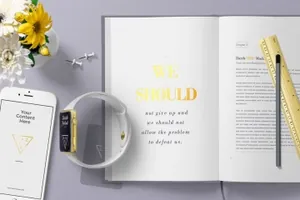 打开的书籍装帧房地产楼书画册open-book-mockup-scenes