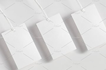 服装吊牌样机 Clothes label tag blank white mockup