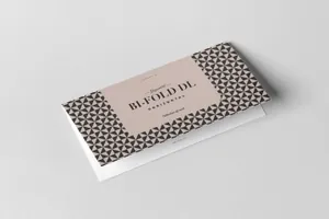 时尚高端简约逼真质感的两折页请帖邀请函horizontal-brochure