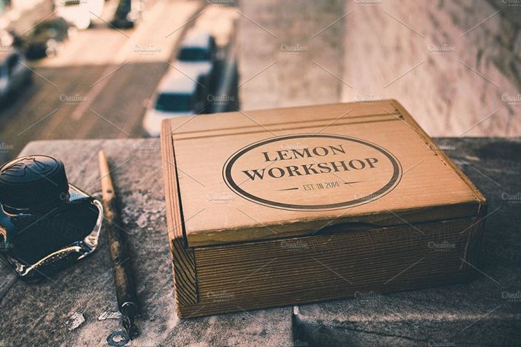 复古风格的木头箱子样机展示模型Wooden Box Retro Mockup , 3 vesions