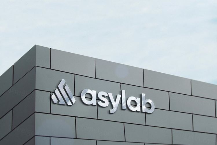 现代城市建筑高楼LOGO展示品牌提案样机模板 Logo Mo