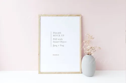 精美木纹画框样机 Floral wooden frame mock up