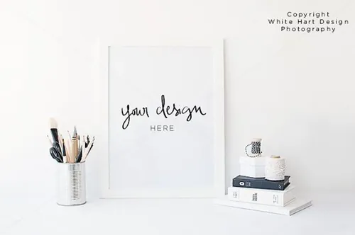 白色画框样机 White frame mock up