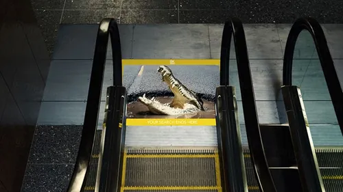 地铁商场自动扶梯灯箱广告设计提案样机PSD模板 3D Escalator / Lightbox Mock-up