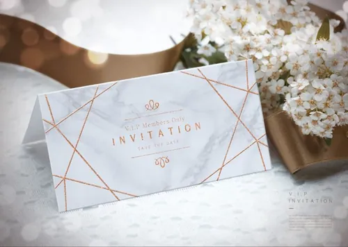 烫金邀请函蕾丝礼品卡场景样机展示PSD模版