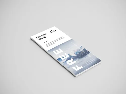 长条传单贴图样机PSD模板素材免费下载 Long flyer mockup