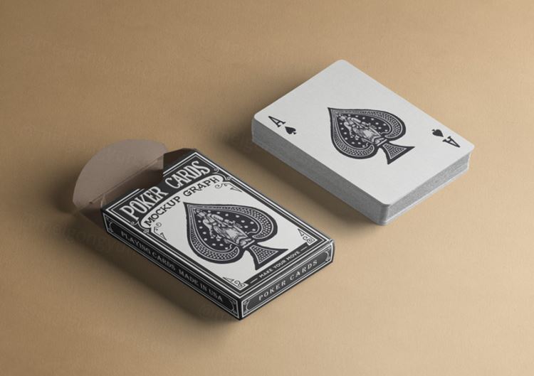 Psd纸牌样机 Psd Playing Cards Mock-Up