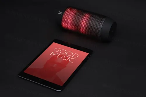 音乐主题耳机音箱ipad电脑显示设备贴图PSD样机模型Good Music Inc 06