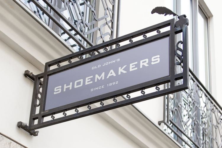 户外悬挂式店招Logo标志牌样机